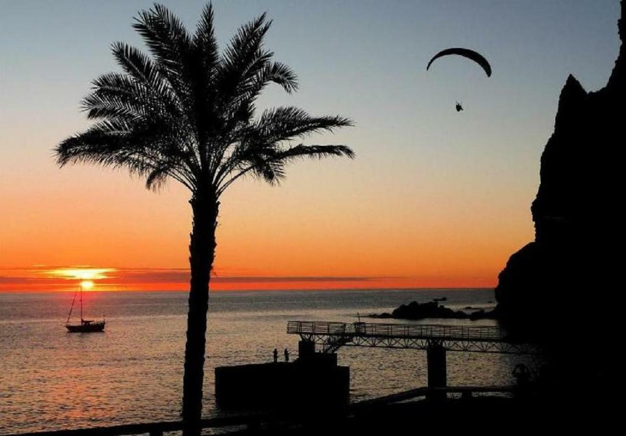 Sunset Sea Breeze Hotel Madalena do Mar Buitenkant foto